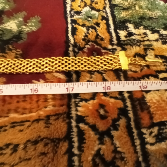 Vintage Gorgeous Liz Claiborne Necklace - Picture 5 of 9